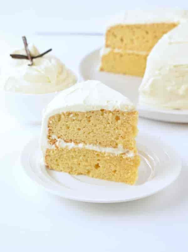 Vanilla Keto Cake