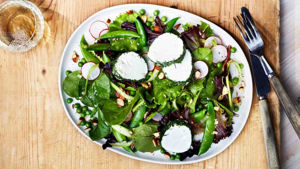 Mix Salad with Herbs and Goat Cheese